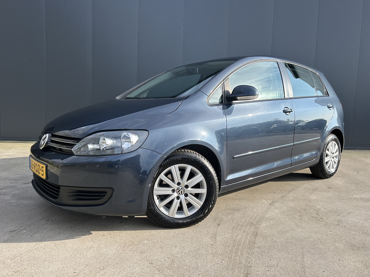 Volkswagen Golf Plus - 1.2 TSI Comfortline CRUISE ECC TREKHAAK - AutoWereld.nl