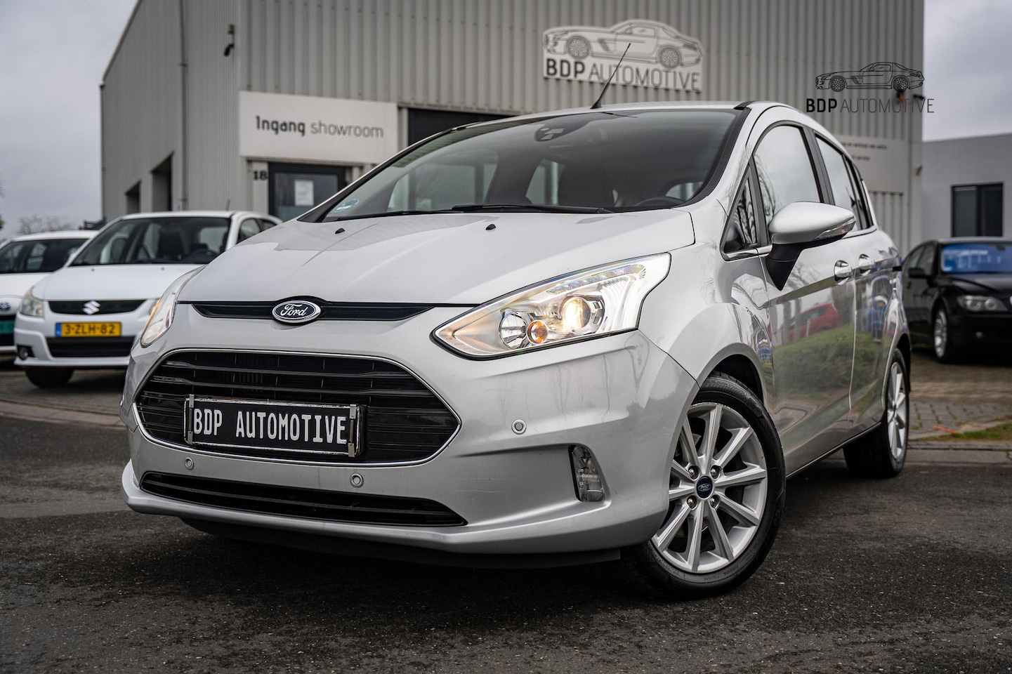 Ford B-Max - 1.0 EcoBoost Titanium ✅LAGE AANTOONBARE KM STAND✅ | CAMERA | PDC | NAVI | CRUISE - AutoWereld.nl