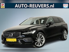 Volvo V60 - 2.0 T8 Twin Engine AWD Momentum Pro / Pilot assist / HUD / HK / Trekhaak