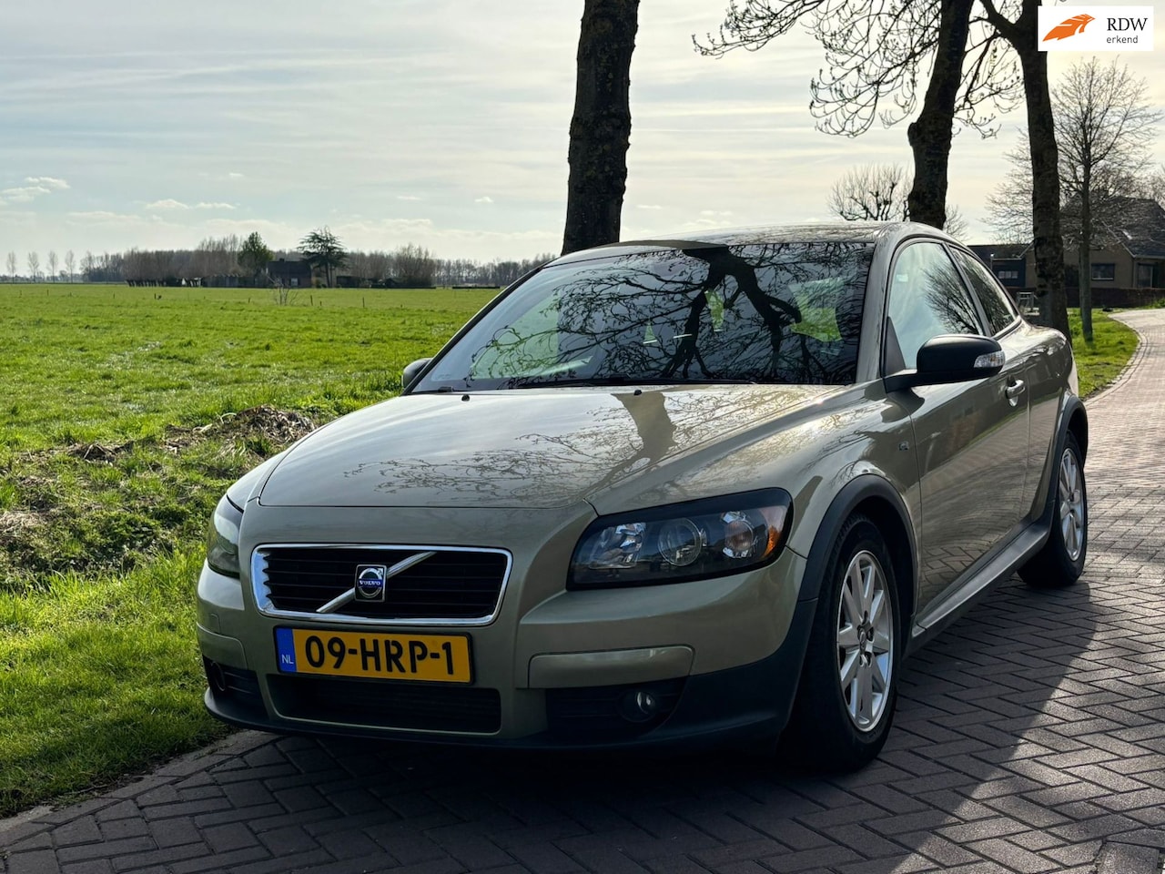Volvo C30 - 1.6D DRIVe Sport airco / stoelverwarming - AutoWereld.nl