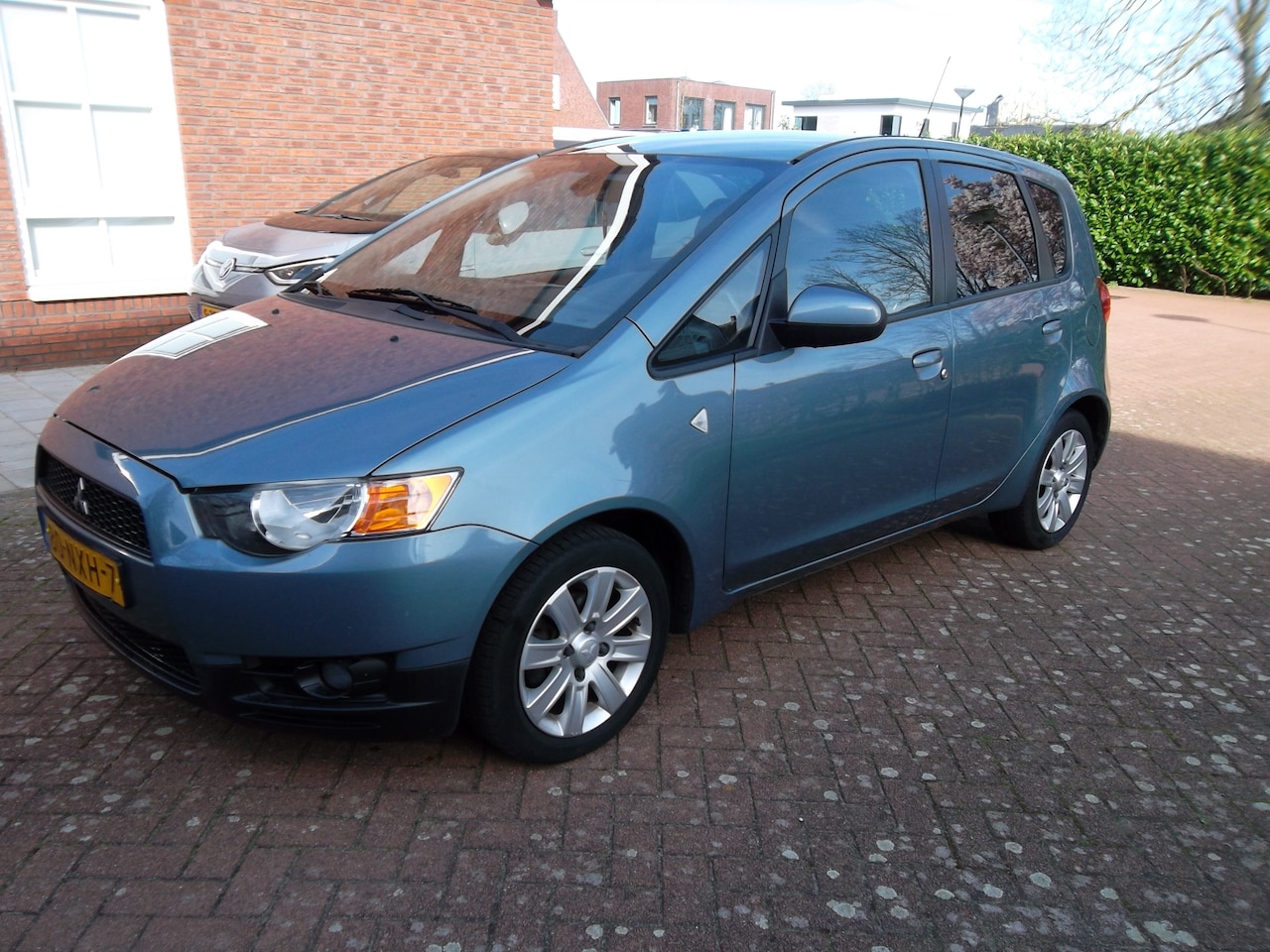 Mitsubishi Colt - 1.3 Edition Two Airco Nieuwe Apk - AutoWereld.nl