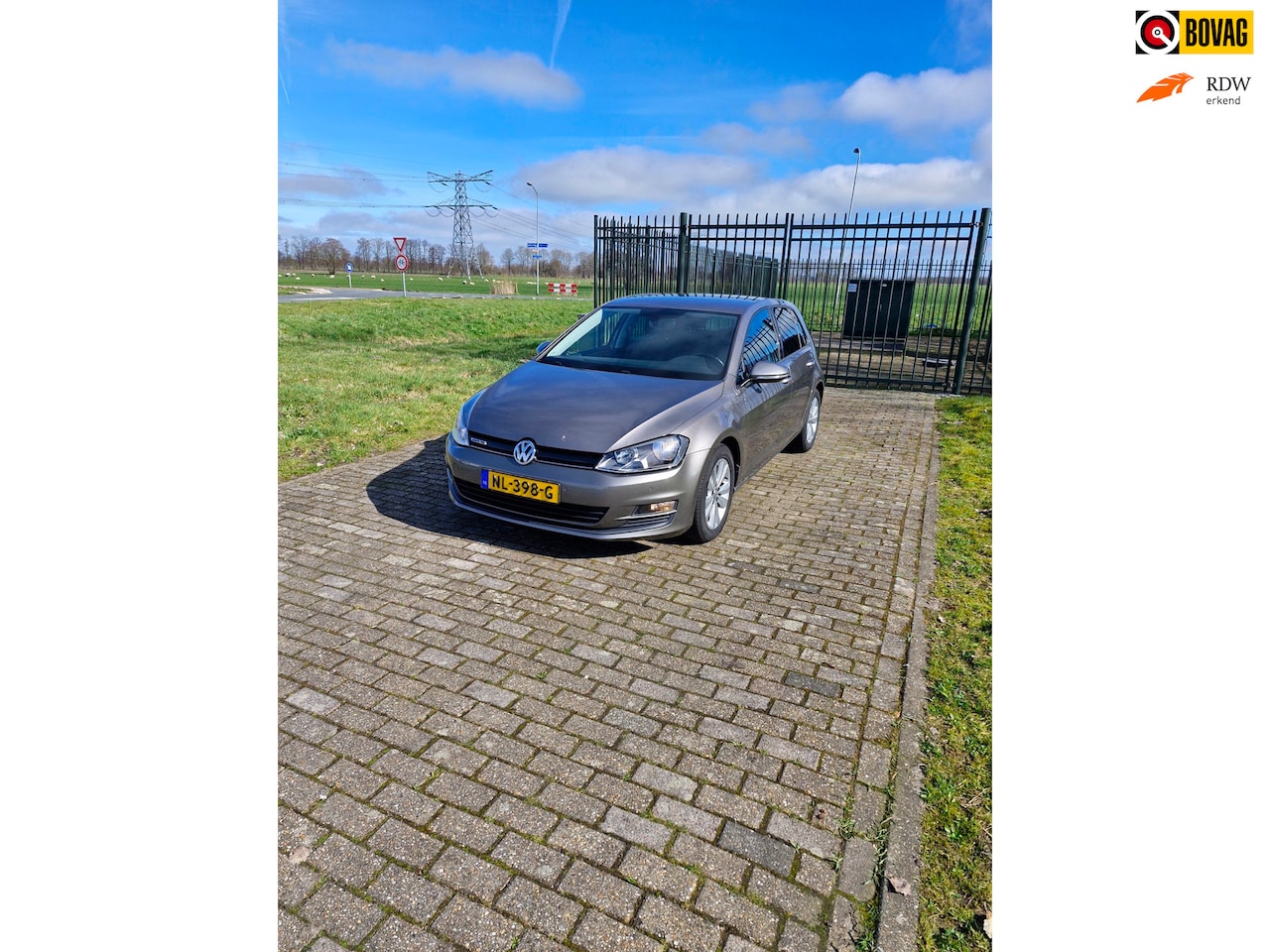 Volkswagen Golf - 1.0 TSI Connected Series 1.0 TSI Connected Series - AutoWereld.nl