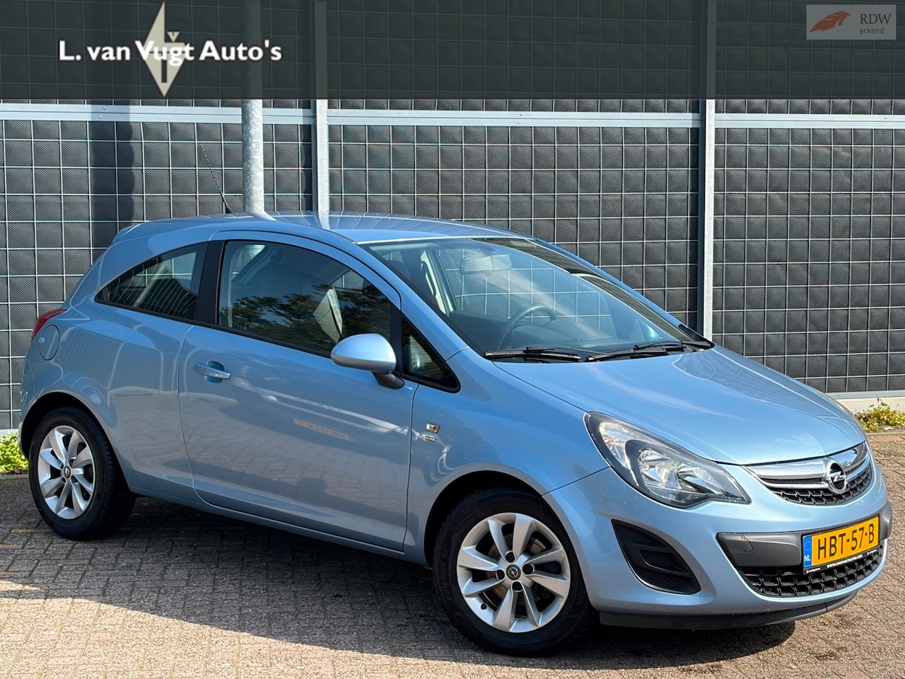 Opel Corsa - 1.4-16V 1.4-16V - AutoWereld.nl
