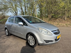 Opel Corsa - 1.2-16V Essentia | Airco | APK 07-2026