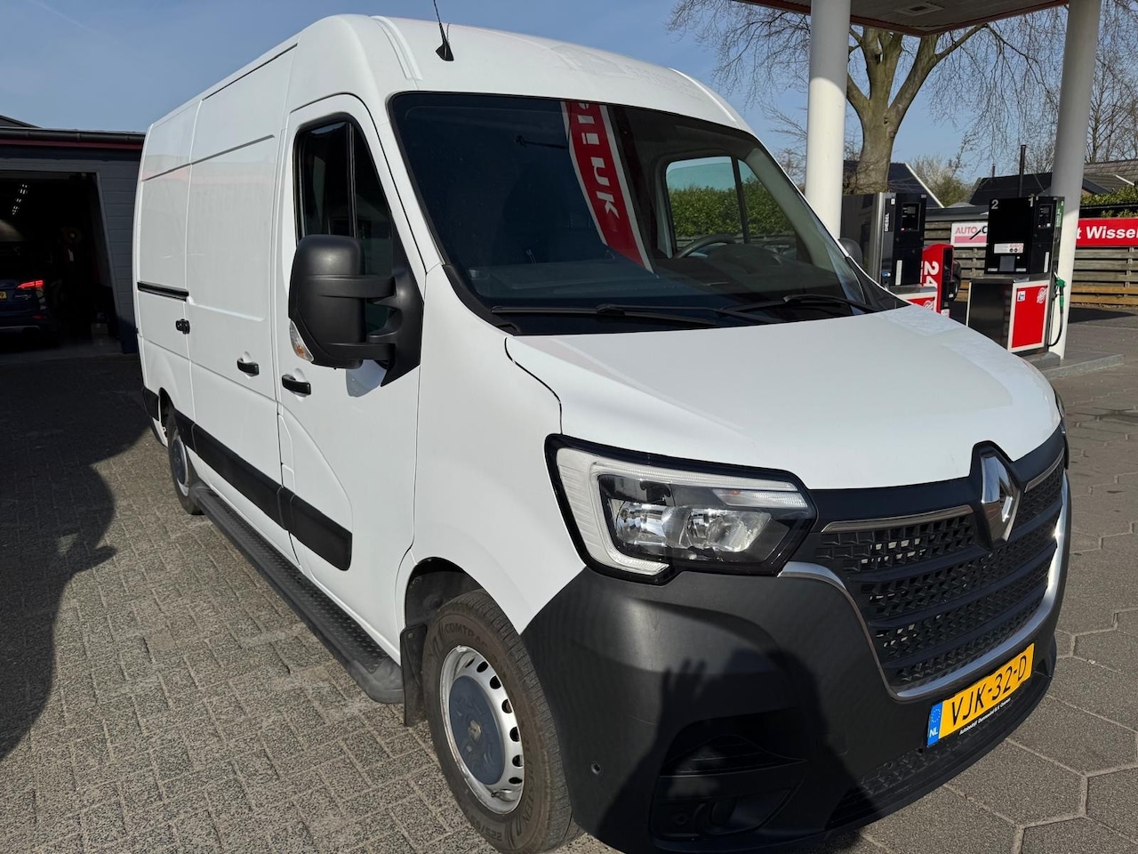 Renault Master - CDC 2.3 Energy dCi 150pk L2H1 T35 FWD - AutoWereld.nl