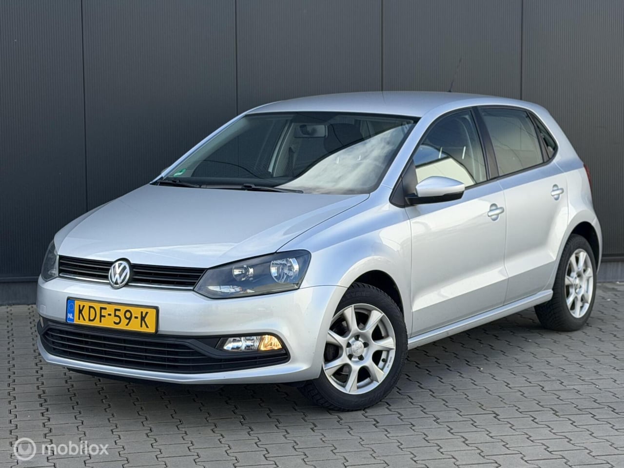 Volkswagen Polo - 1.0 Trendline | AIRCO | VELGEN | 5 DEURS | - AutoWereld.nl
