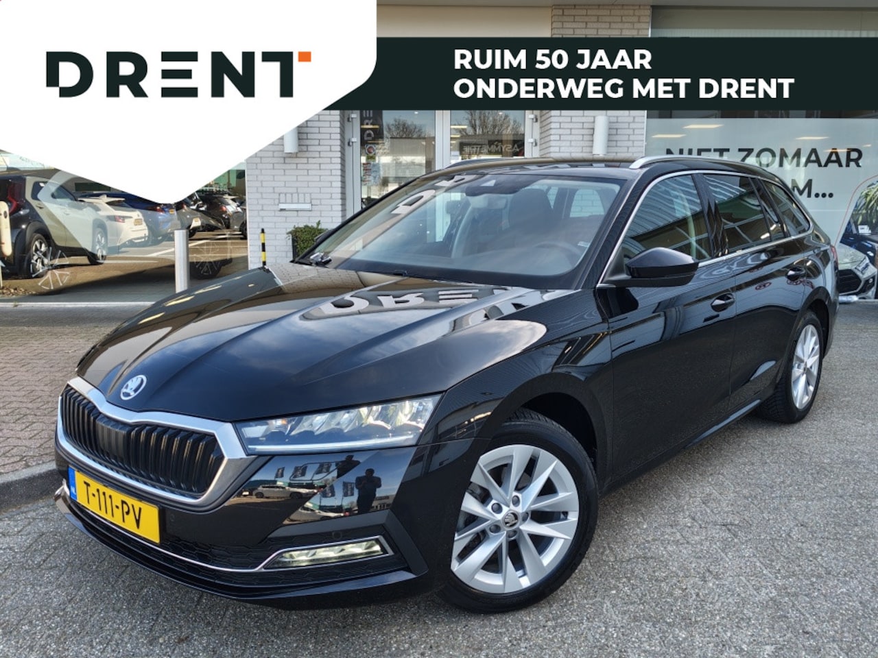 Skoda Octavia Combi - 1.0 e-TSI Business Edition Plus | Trekhaak | Navi | Sensoren v/a - AutoWereld.nl