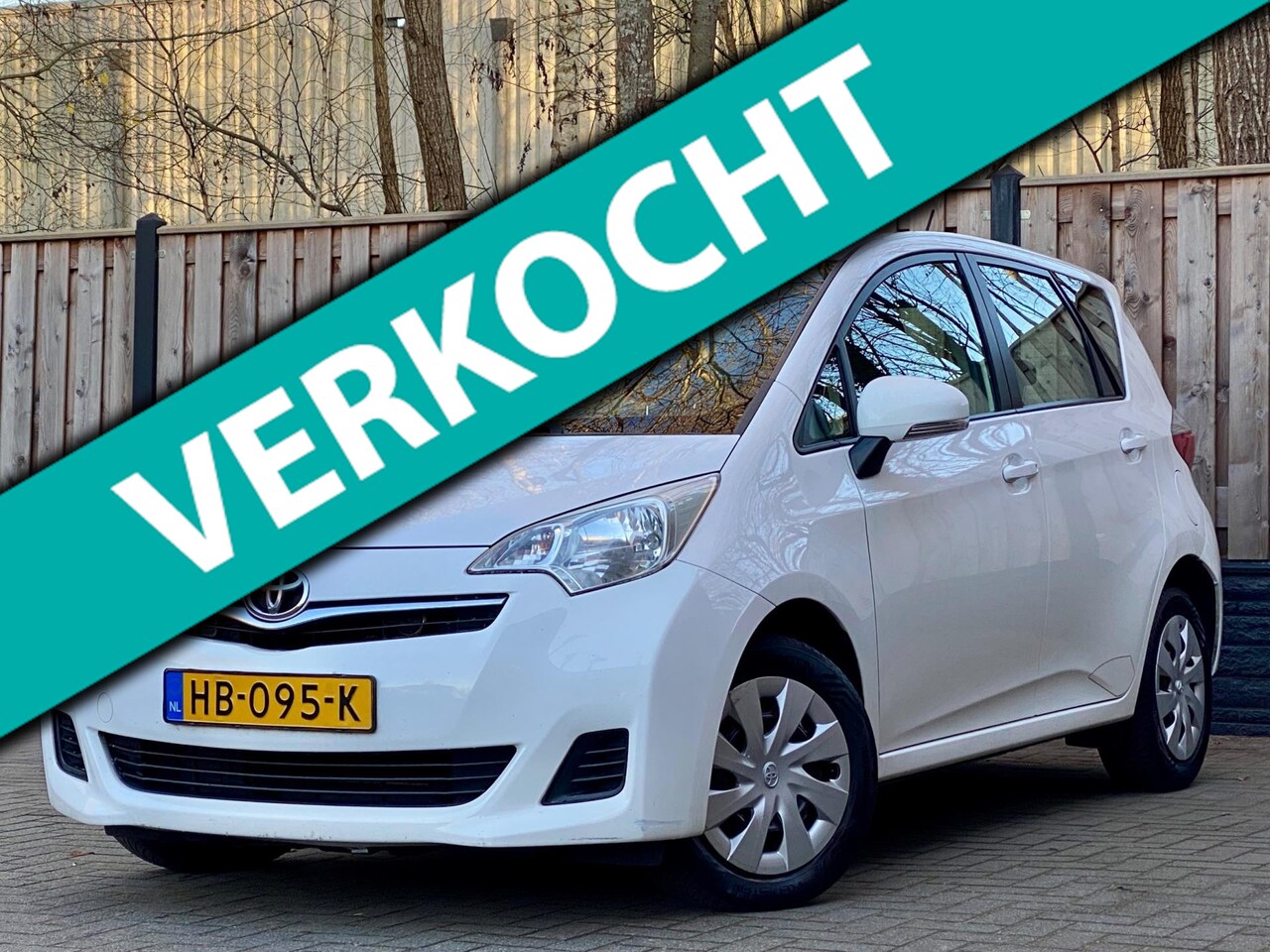 Toyota Verso S - 1.3 VVT-i Comfort 1.3 VVT-i Comfort - AutoWereld.nl