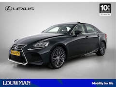 Lexus IS - 300h Hybrid Luxury Line | Mark Levinson Audio |