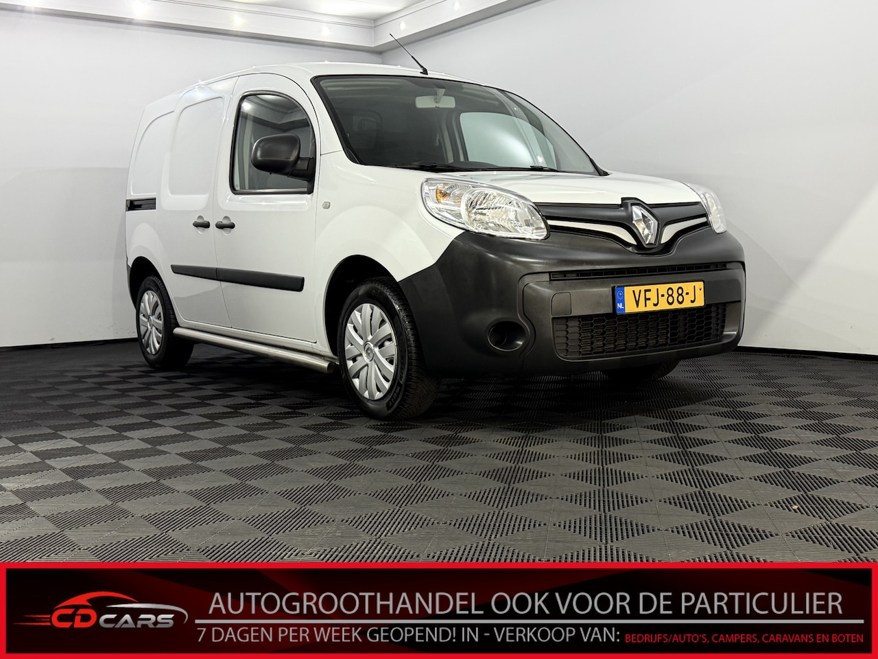 Renault Kangoo - 1.5 Blue dCi 95 Comfort Marge Airco, Navi, Parkeersensoren, Cruise control, Bleutooth - AutoWereld.nl