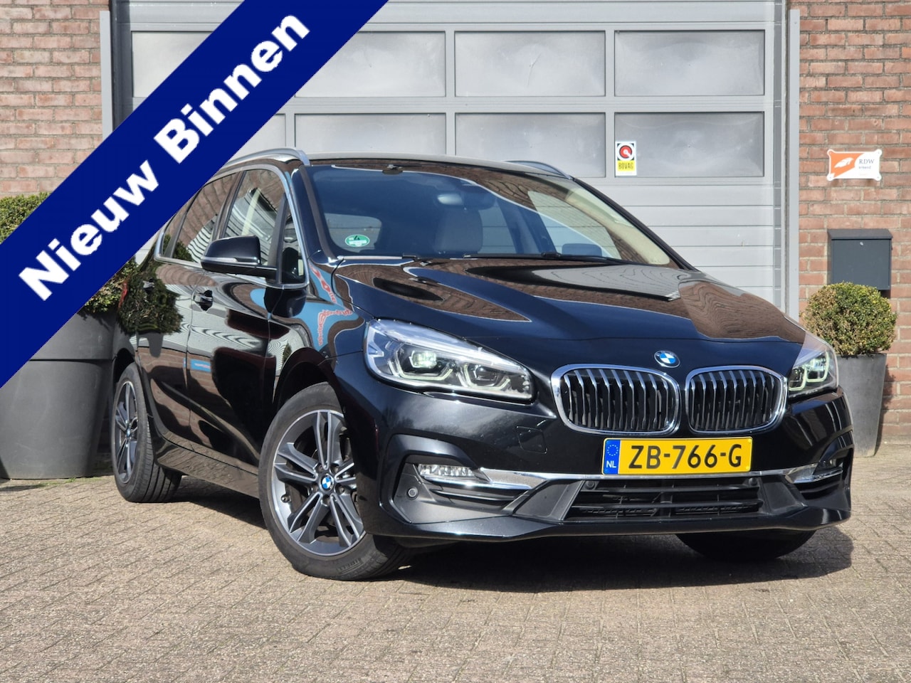 BMW 2-serie Active Tourer - 218i Corporate High Executive AUTOMAAT. IN ABSOLUTE NIEUW STAAT - AutoWereld.nl