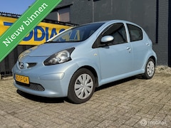 Toyota Aygo - 1.0-12V +
