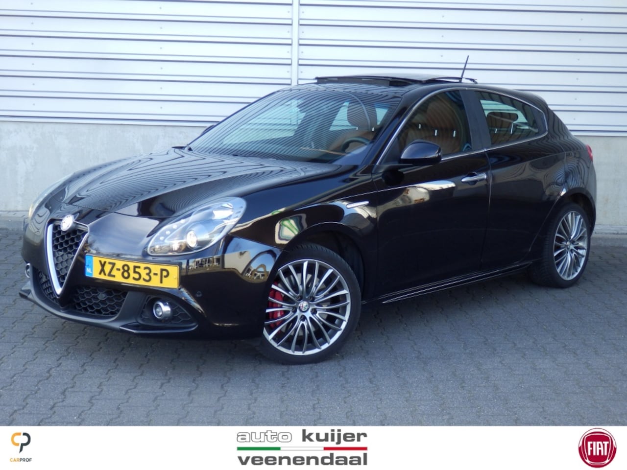 Alfa Romeo Giulietta - 1.4 170pk Automaat | Elektr. Panormadak | Leder | Navi | - AutoWereld.nl