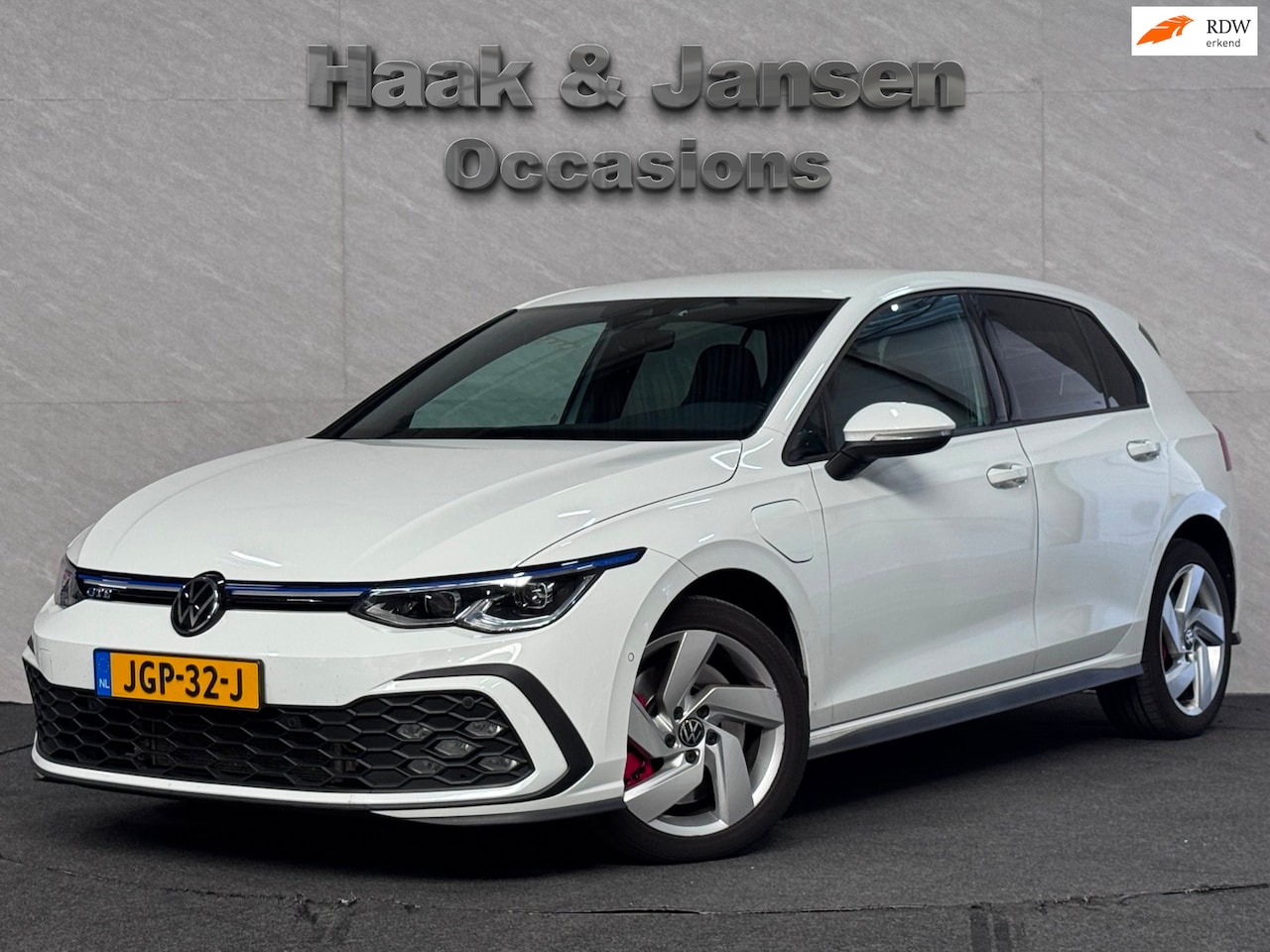 Volkswagen Golf - 1.4 eHybrid GTE IQ Lights Lane assist - AutoWereld.nl