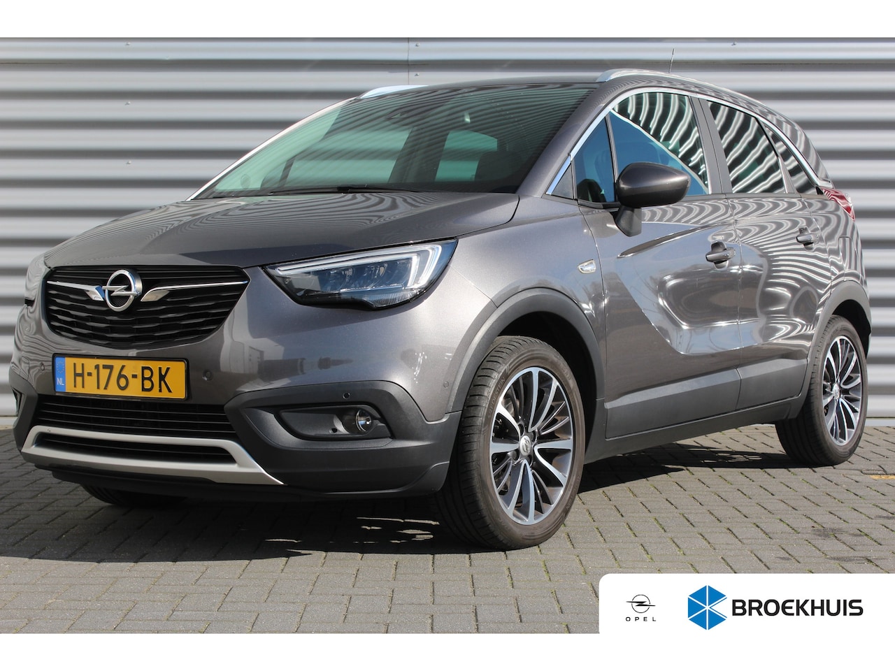 Opel Crossland X - 1.2 TURBO 130PK INNOVATION+ AUTOMAAT / NAVI / LEDER / CLIMA / LED / PDC / AGR / 17" LMV / - AutoWereld.nl