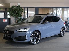 CUPRA Leon - 1.4 e-Hybrid 204PK Pano Vol Leder Led Navi Virtual ACC