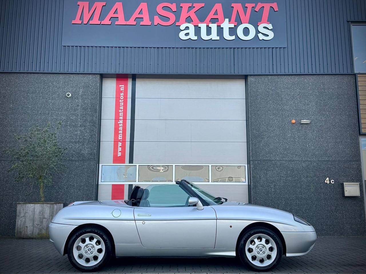 Fiat Barchetta - 1.8 16V Edizione / Leder / Great condition / Only 63000km / RECENTLY SERVICED! - AutoWereld.nl