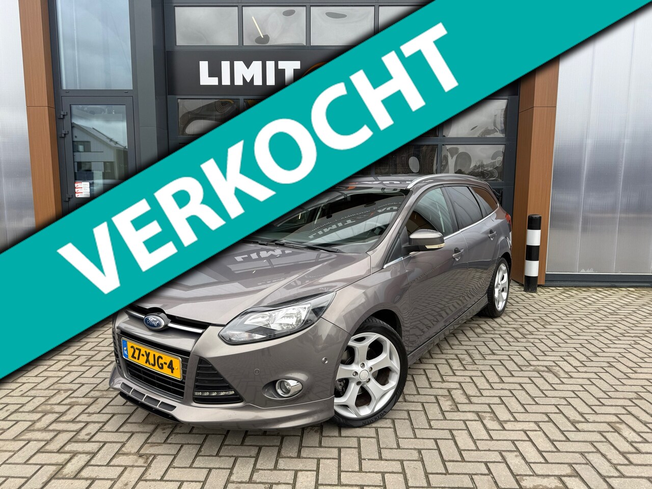 Ford Focus Wagon - 1.6 EcoBoost Titanium/Keyless/Climate/Cruise/Pdc v+a/El.Ramen/LED/6-bak - AutoWereld.nl