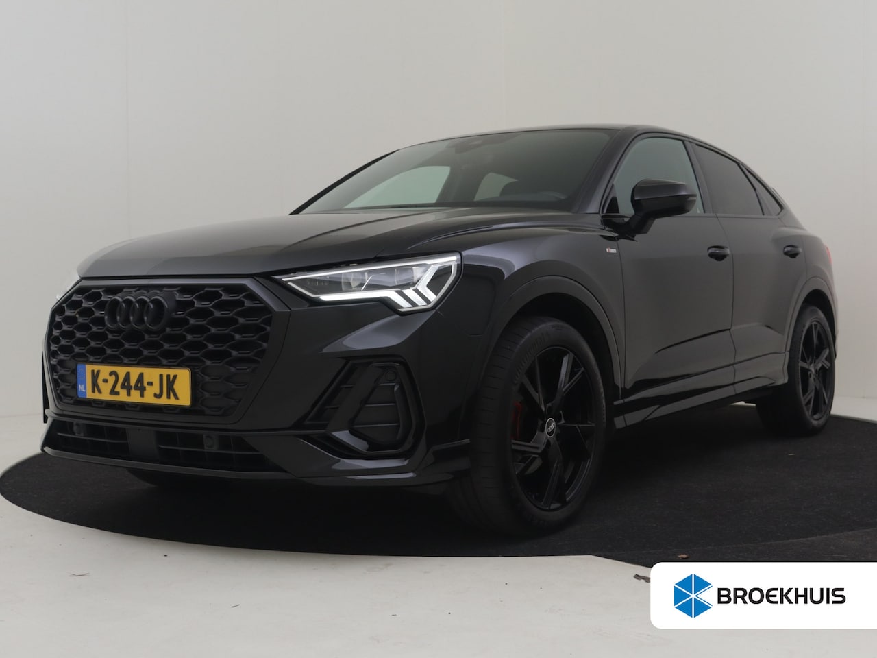 Audi Q3 Sportback - 35 TFSI S Edition 150pk DSG/AUTO | Navigatie | Cruise control | Digitaal instrumentenpanee - AutoWereld.nl