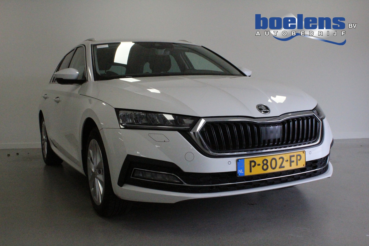 Skoda Octavia Combi - 1.0 TSI Business Edition Plus | AFN-TRHAAK | ACC | STOEL-VERW | CLIMA | CARPLAY | PDC-V/A - AutoWereld.nl
