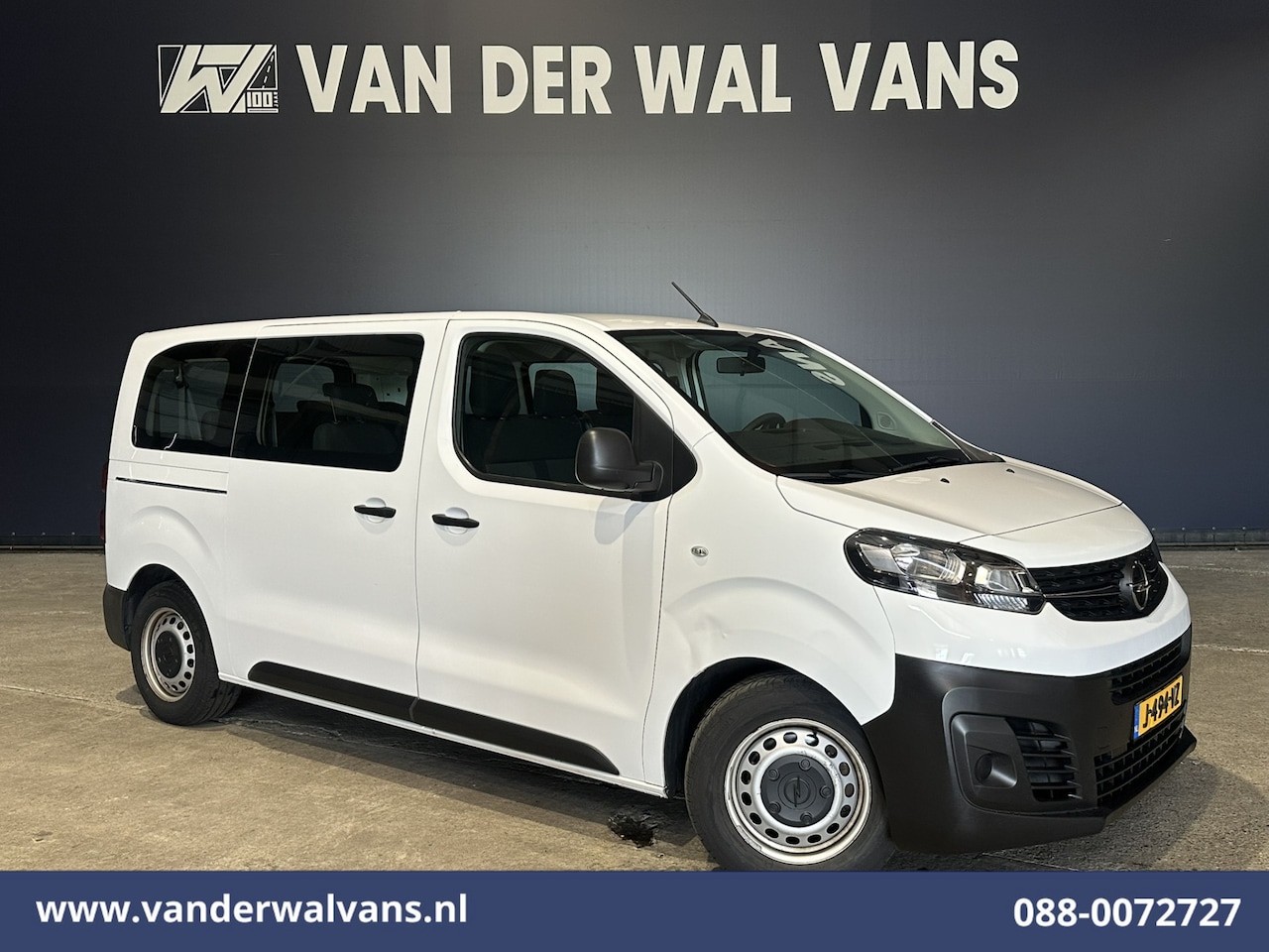 Opel Vivaro Combi - 1.5 CDTI 120pk L3H1 Personenbus 9-Zits Euro6 Airco | Navigatie | Apple Carplay | Cruisecon - AutoWereld.nl