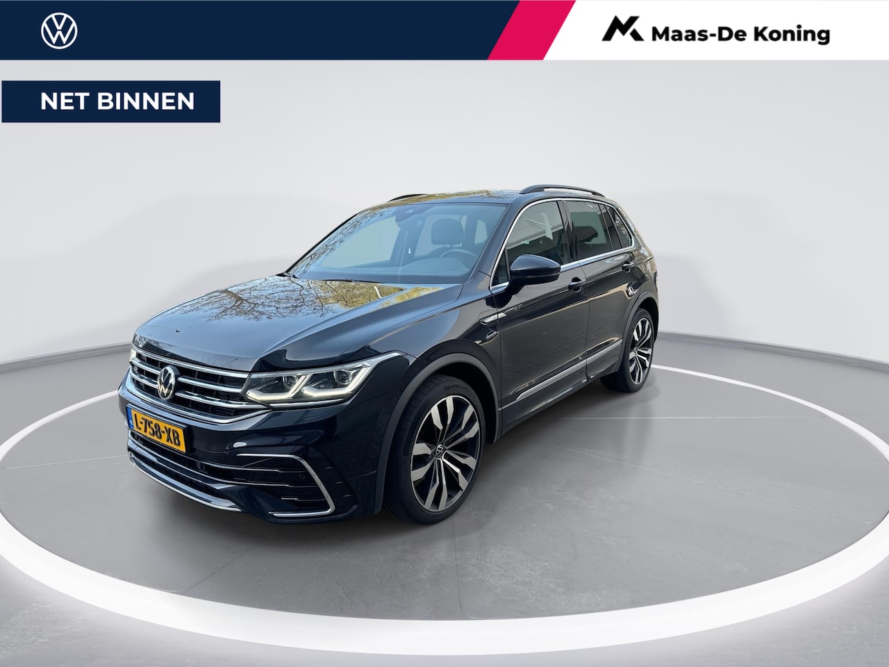 Volkswagen Tiguan - 1.5 TSI 150pk DSG R-Line · Camera · Apple/Android Car Play · ACC · Sportstoelen · Navigati - AutoWereld.nl