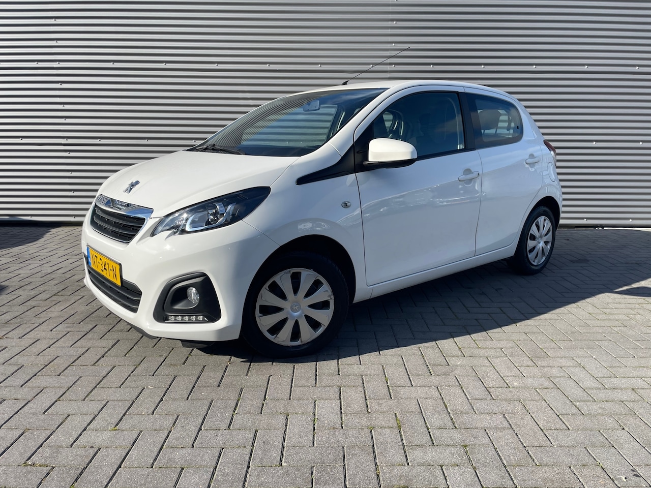 Peugeot 108 - 1.0 e-VTi Blue Lion bouwjaar 2017 - AutoWereld.nl
