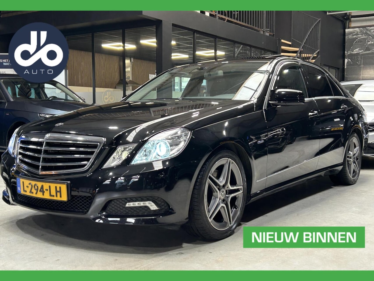 Mercedes-Benz E-klasse - 350 6 CILINDER CGI Avantgarde OPENDAK I NAVI + CAMERA I TREKHAAK I LEER I 18" AMG LMV - AutoWereld.nl