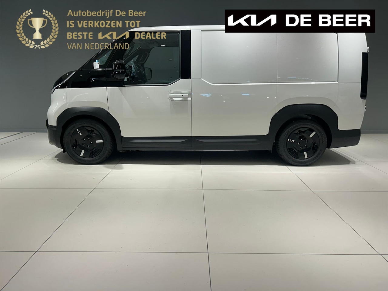 Kia PV5 - Cargo GB 51,5 kWh 121pk L2H1 Plus - AutoWereld.nl