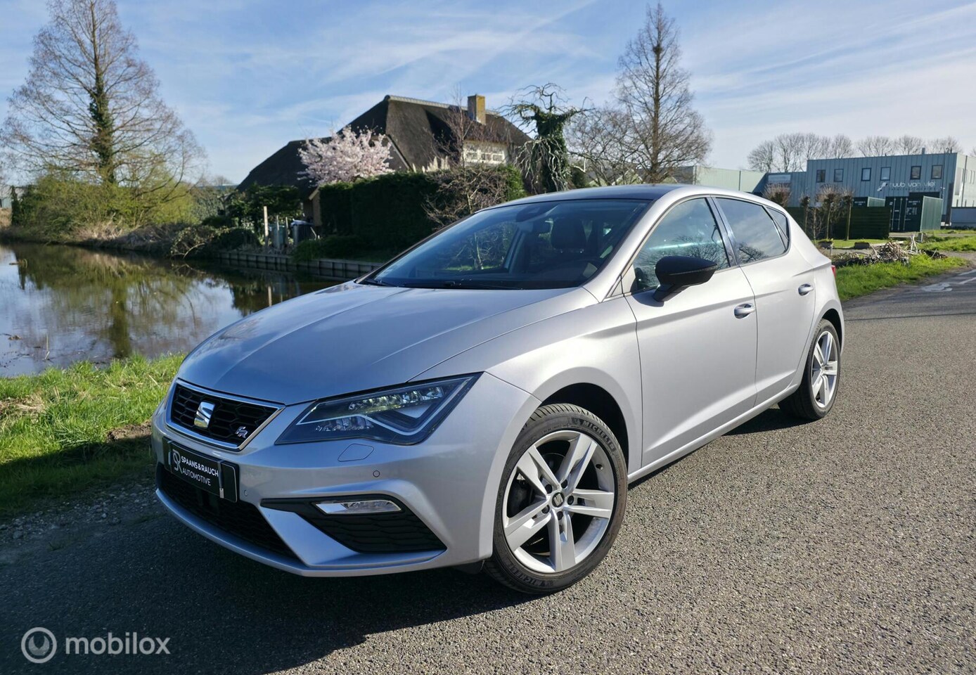 SEAT Leon ST - 1.4 EcoTSI FR DSG / Navi / Carplay / Trekhaak - AutoWereld.nl