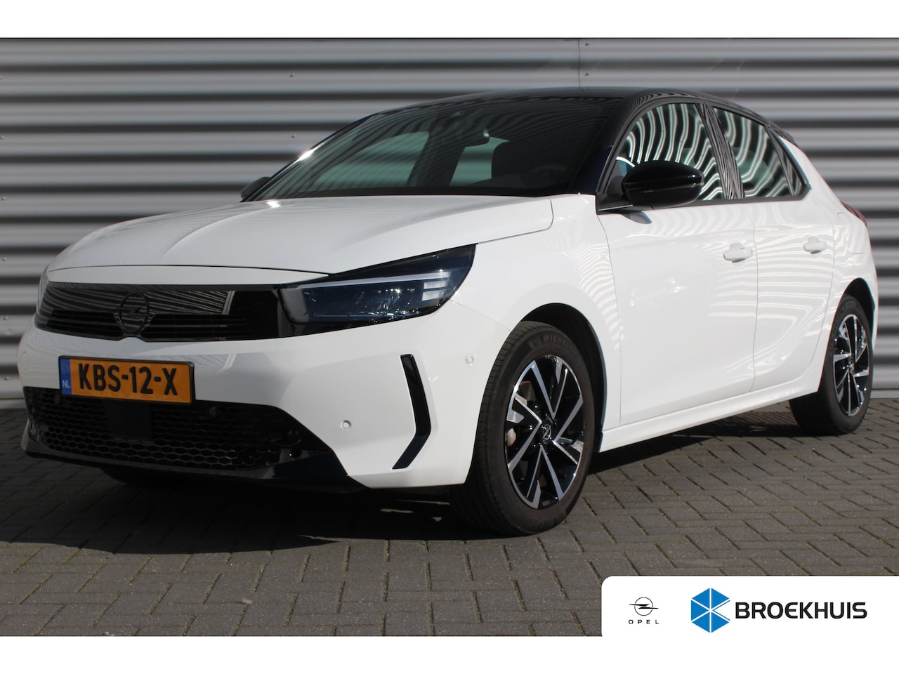 Opel Corsa - 1.2 HYBRID 100PK GS AUTOMAAT / NAVI / LEDER / AIRCO / LED / PDC / 16" LMV / CAMERA / 1E EI - AutoWereld.nl