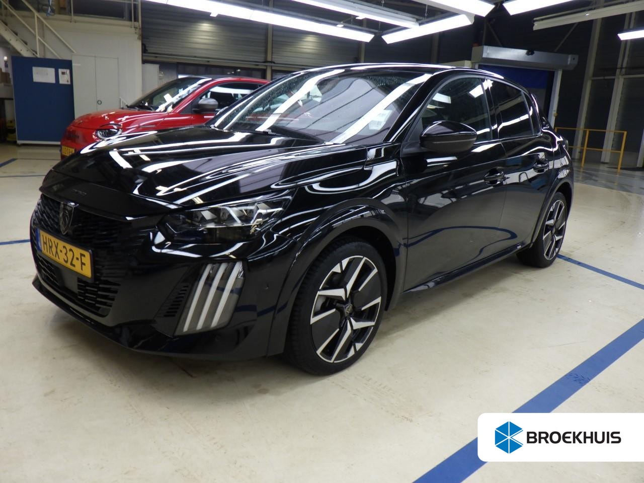 Peugeot 208 - 1.2 Hybrid 145 e-DCS6 GT | Automaat | Navigatie | Camera voor + achter | Apple carplay | A - AutoWereld.nl