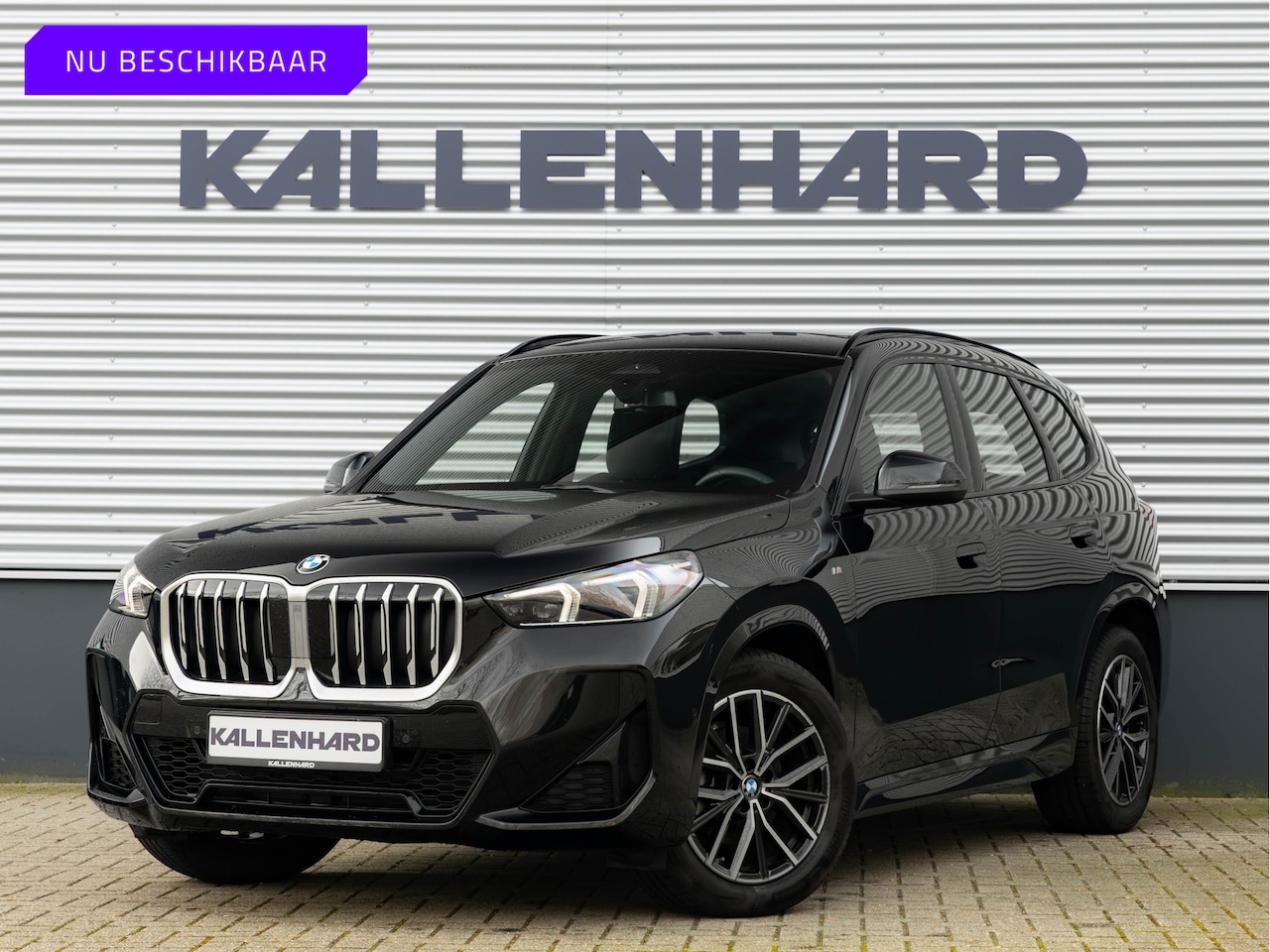 BMW X1 - sDrive18i M-Sport - Camera - LED - Comfort Acces - Stoelverwarming - AutoWereld.nl