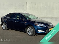 Ford Mondeo - 2.0-16V Ghia AIRCO CRUISECONTROL