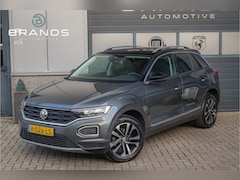 Volkswagen T-Roc - 1.5 TSI Style Business AUT Vol opties standkachel