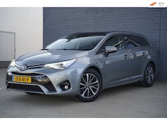 Toyota Avensis Touring Sports - 1.8 VVT-i Executive, Automaat