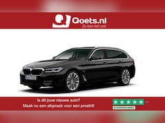 BMW 5-serie Touring - 530e xDrive Trekhaak - Comfortstoelen - Driving Assistant Professional - Head up - Laserli