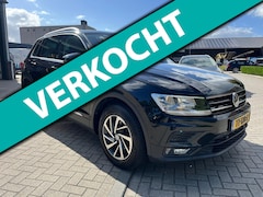 Volkswagen Tiguan - 1.4 TSI ACT Comfortline Business