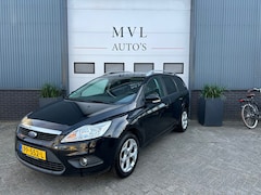Ford Focus Wagon - 1.6-16V Futura