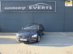 Volvo V60 - 1.6 D2 Momentum Automaat schuifdak recent nieuwe distributie scherpe export prijs lichte g