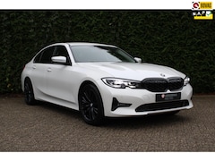 BMW 3-serie - 320i Executive Edition