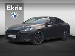 BMW 2-serie Gran Coupé - M235 xDrive | Driving Assistant Professional / Head-up / Rondomzicht Camera's / M sportsto