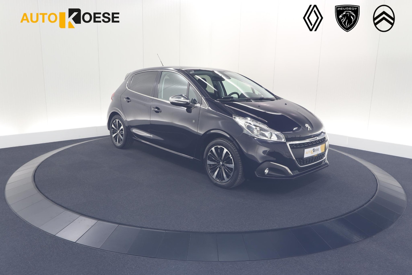 Peugeot 208 - PureTech 110 Tech Edition | Camera | Apple Carplay | Parkeersensoren - AutoWereld.nl