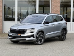 Skoda Karoq - 1.5 TSI ACT Sportline Business Trekhaak | Camera | Keyless | Pano