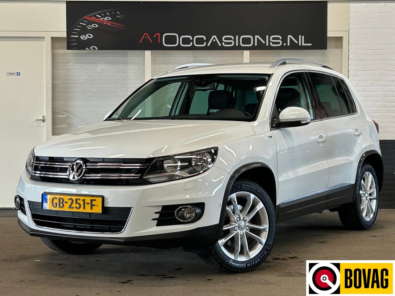 Volkswagen Tiguan - 1.4 TSI R-Line Edition 1.4 TSI R-Line Edition - AutoWereld.nl