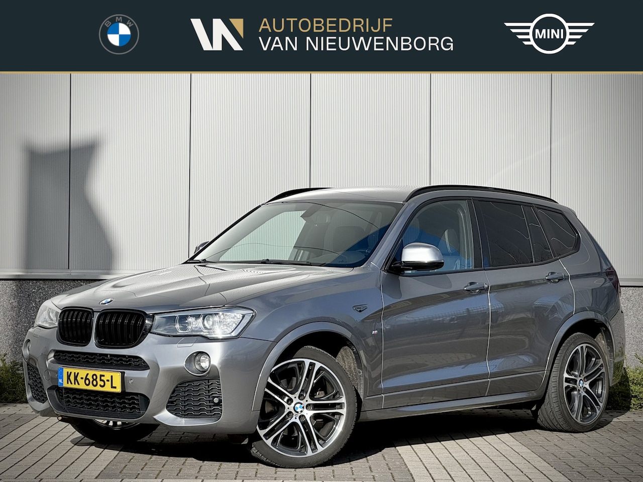 BMW X3 - xDrive20i M-Sport | Origineel NL | 20 inch velgen | Xenon | Lederen sportstoelen | Shadow - AutoWereld.nl