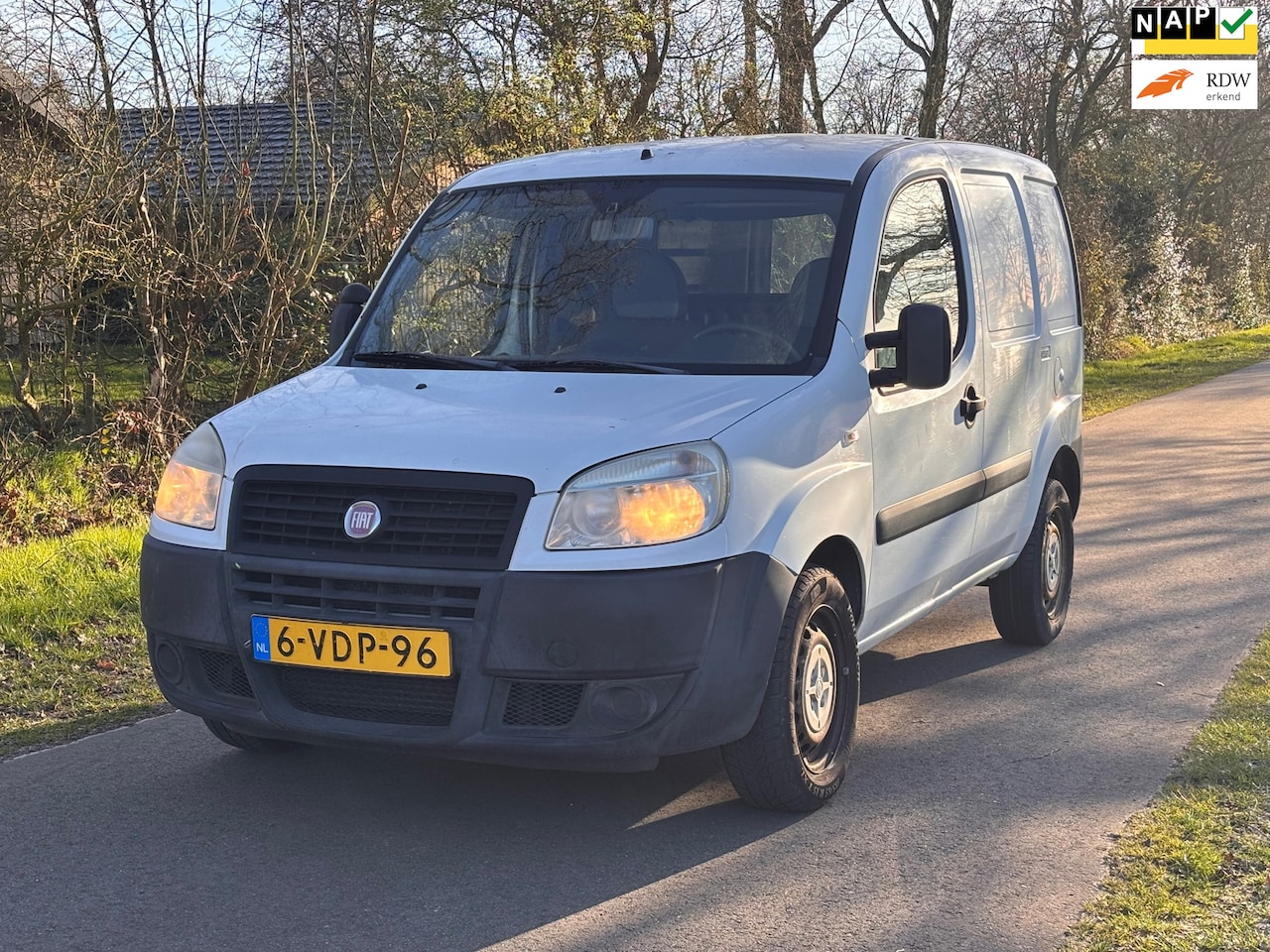Fiat Doblò - 1.3 MultiJet Comfort | " 127.000 " KM NAP + Nieuwe APK | - AutoWereld.nl