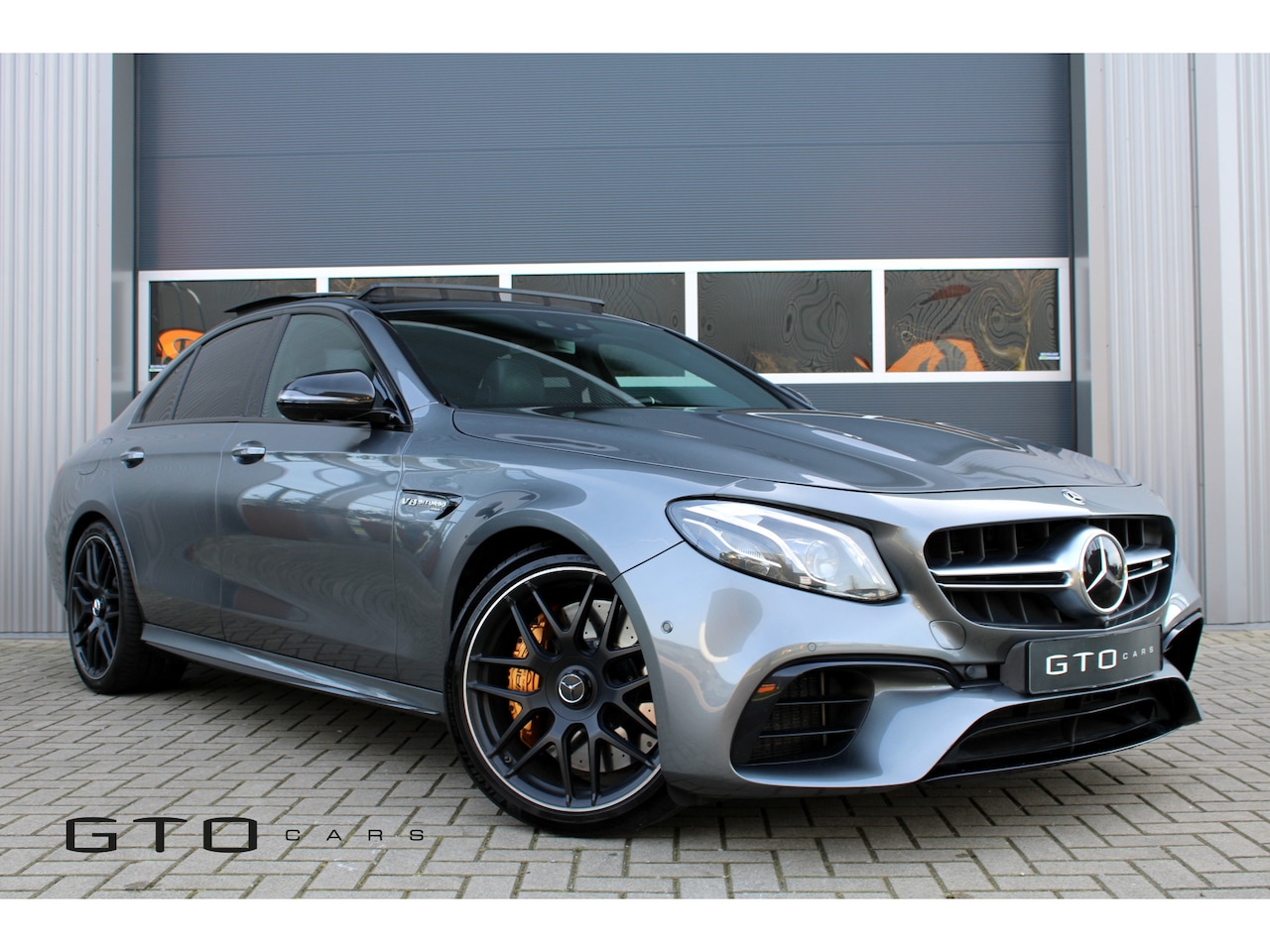 Mercedes-Benz E-klasse - AMG 63 S 4MATIC+ Burmester | Pano |Luchtvering | Keramisch | Sfeerverlichting - AutoWereld.nl