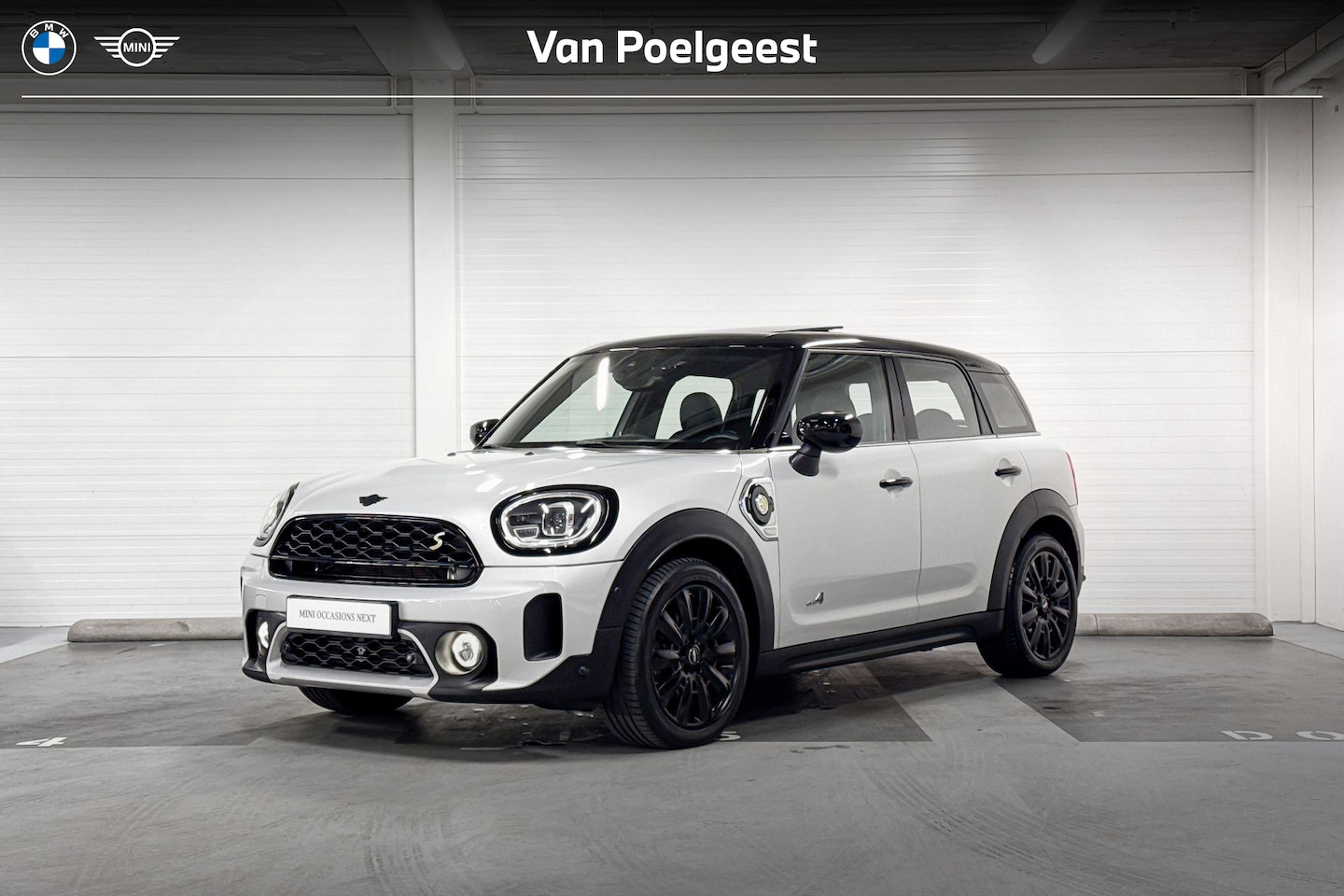 MINI Countryman - Cooper SE ALL4 | Panoramadak | Head-Up Display | Achteruitrijcamera - AutoWereld.nl