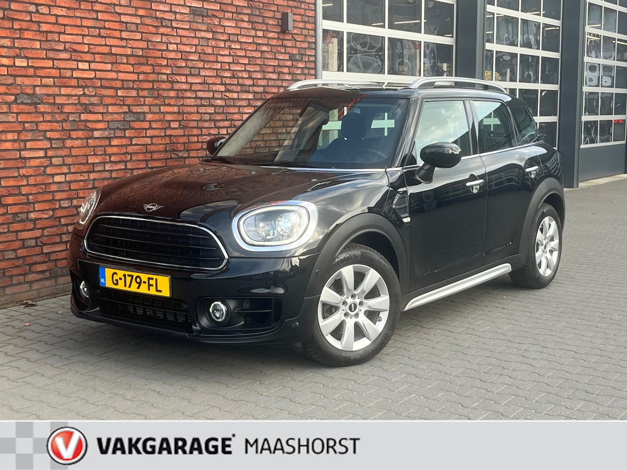 MINI Countryman - Mini 1.5 Cooper Chili ParkeerSensoren/Navi/LED/Clima/Airco/Cruise/Bluetooth - AutoWereld.nl